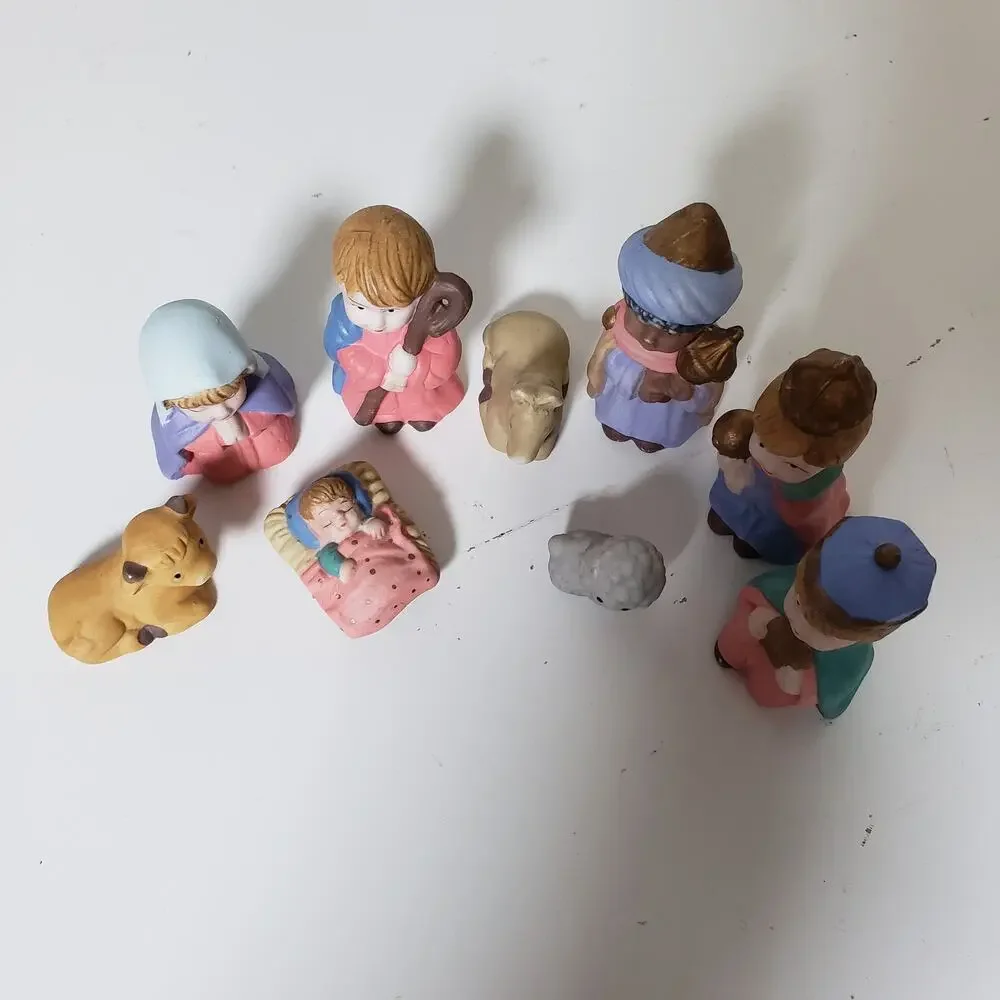 Vintage Mini 9Pc Hand Painted Holy Night Nativity Set Porcelin Ceramic Christmas